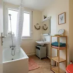 Apartman La Catalane, Parking Prive, Spacieux Avec Balcon