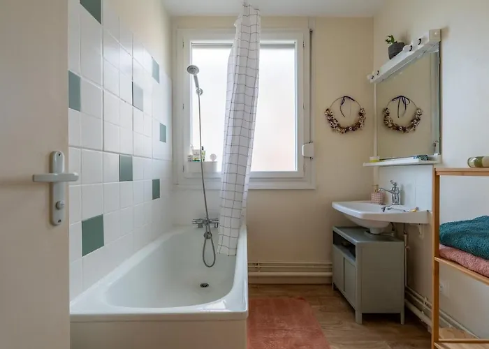 La Catalane, Parking Prive, Spacieux Avec Balcon